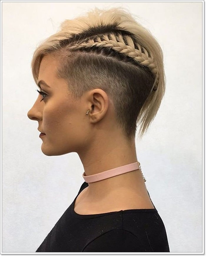 Women'S Neckline Haircuts
 101 Perfect Short Hairstyles For Women Any Age Style
