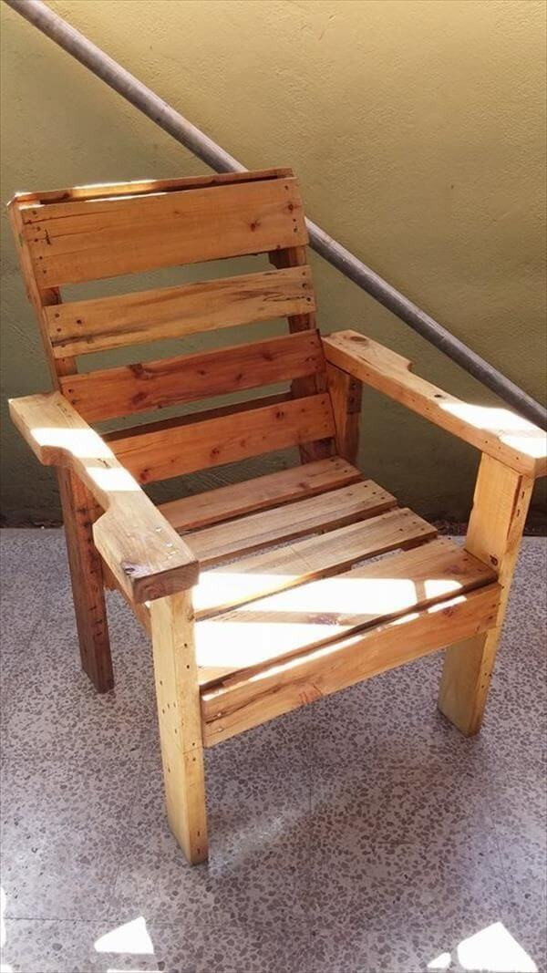 Wood Chair DIY
 Creative DIY Recycled Wooden Pallet Chair Ideas