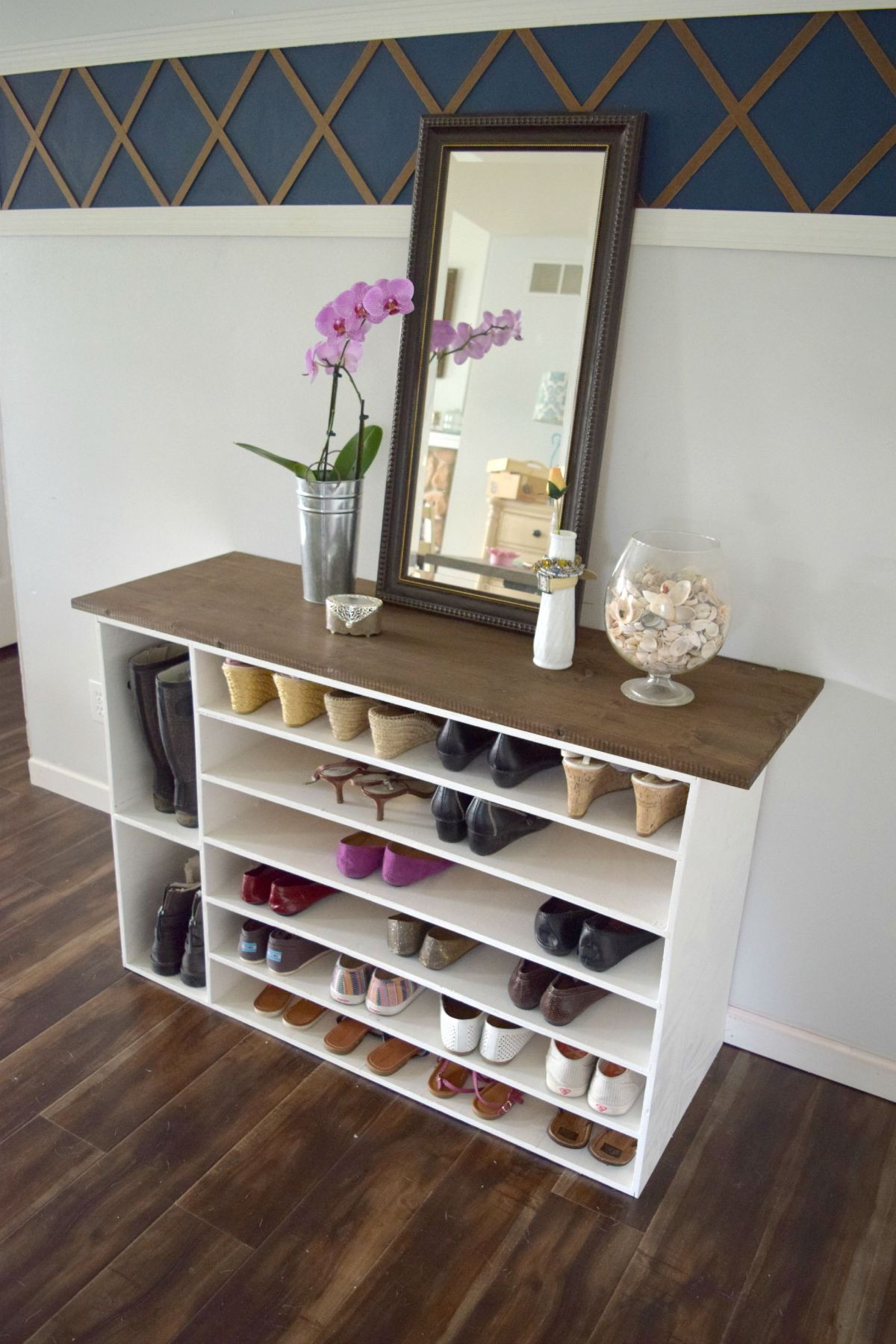 Wooden Shoe Rack DIY
 Stylish DIY Shoe Rack Perfect for Any Room