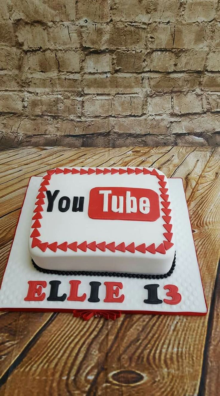 Youtube Birthday Cake
 7 best Birthday Party images on Pinterest