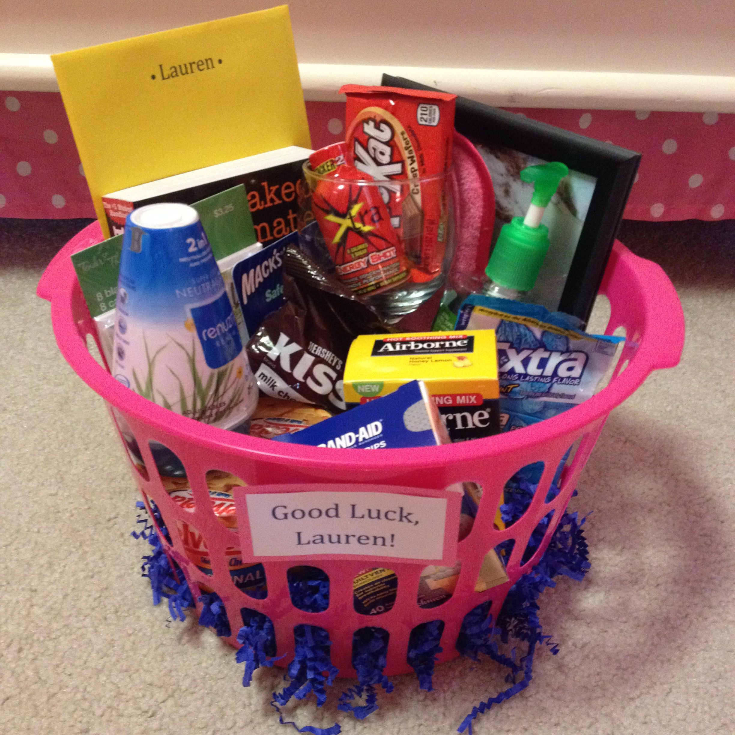 Boyfriend Leaving For College Gift Ideas
 Going Away To College Gift Basket For Boyfriend Basket