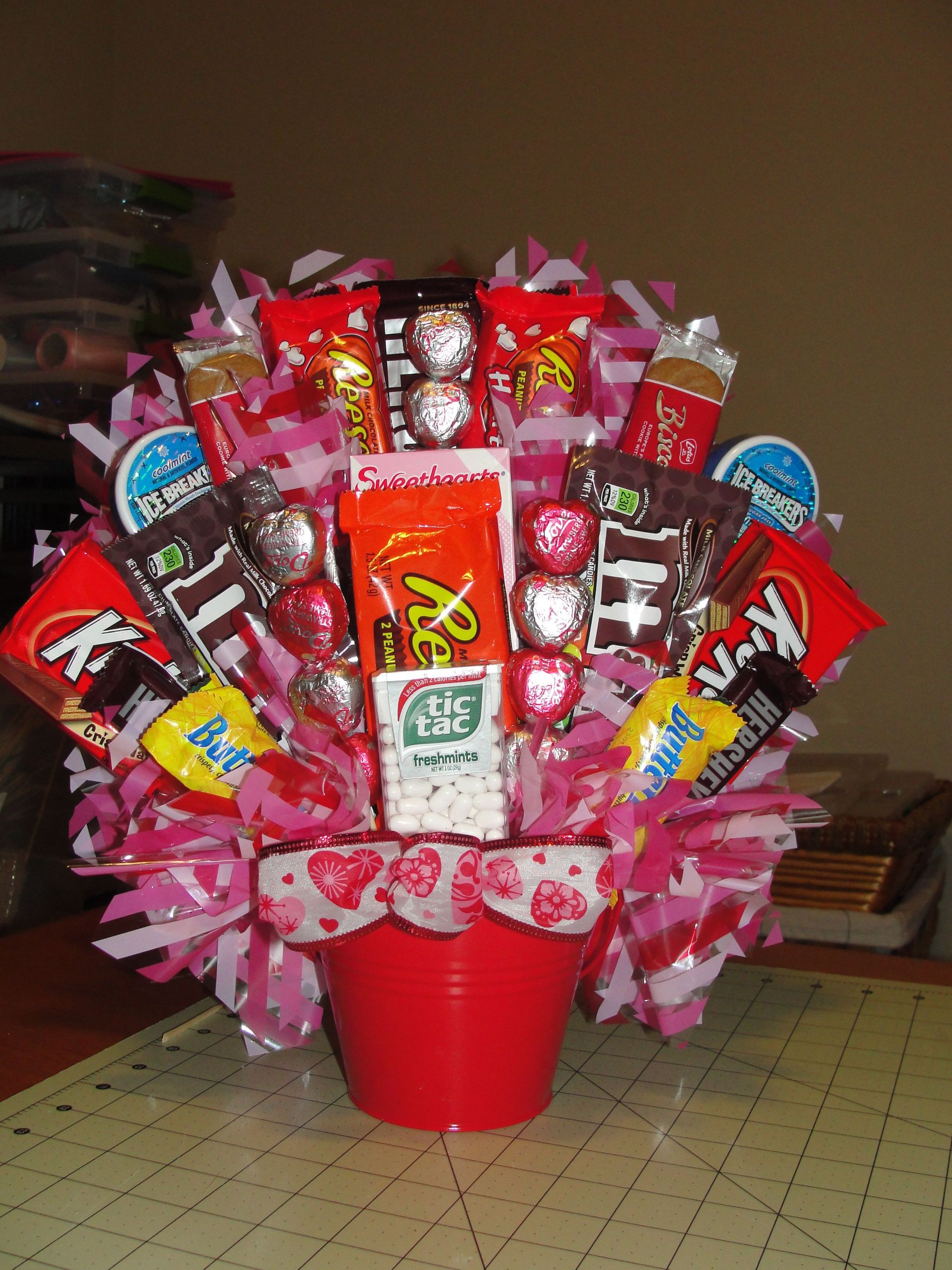 Candy Gift Baskets For Valentines Day
 Valentine s Day