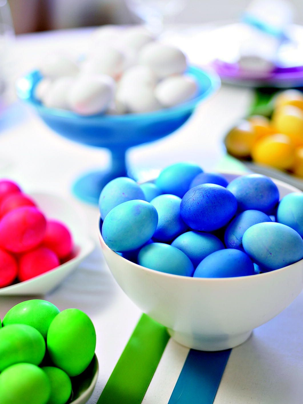 Color Easter Eggs Ideas
 Easter Eggs Colorful Dyeing and Decorating Ideas