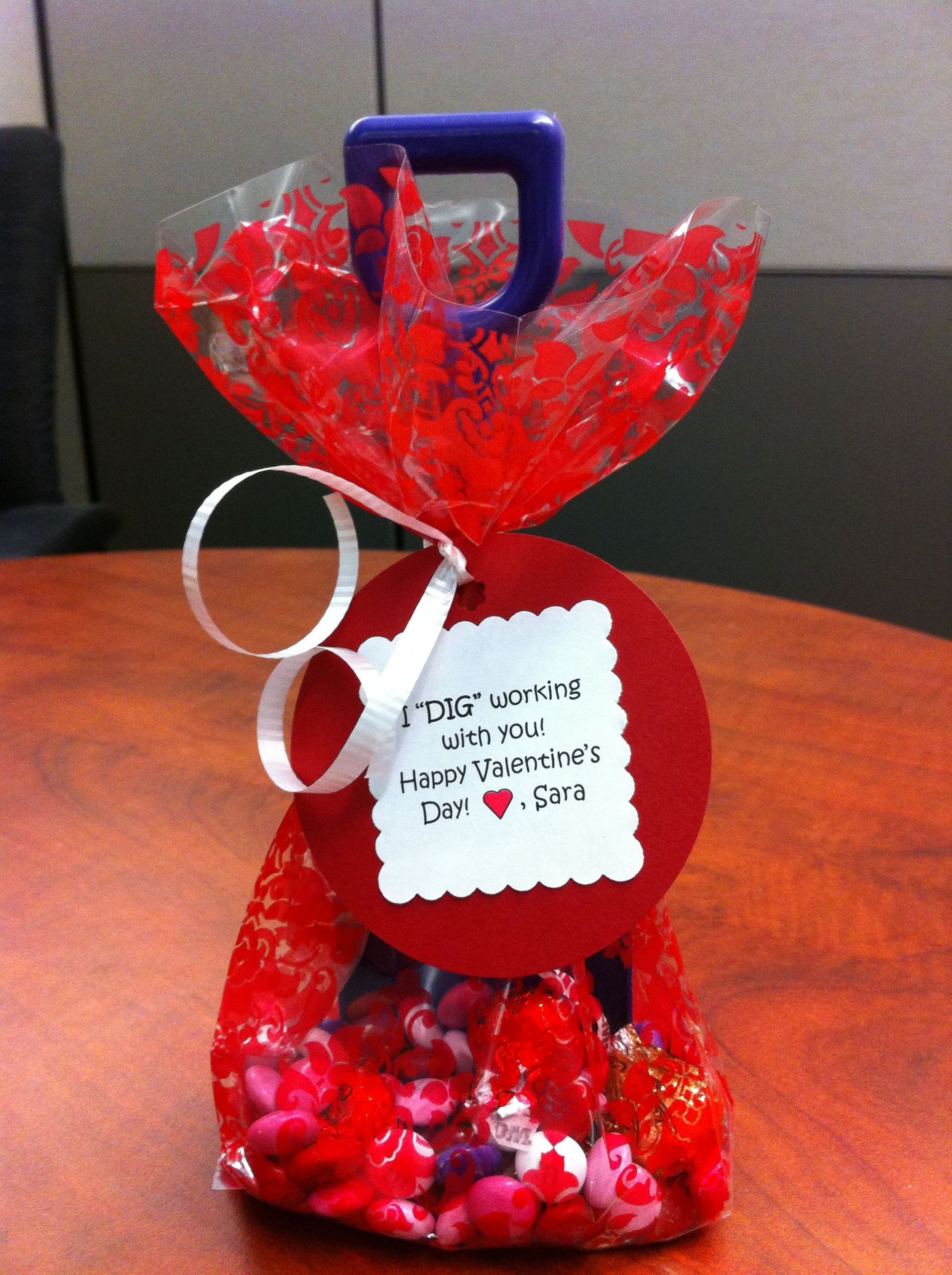 Coworker Valentine Gift Ideas
 Best 50 Valentine Gift Ideas For Coworkers