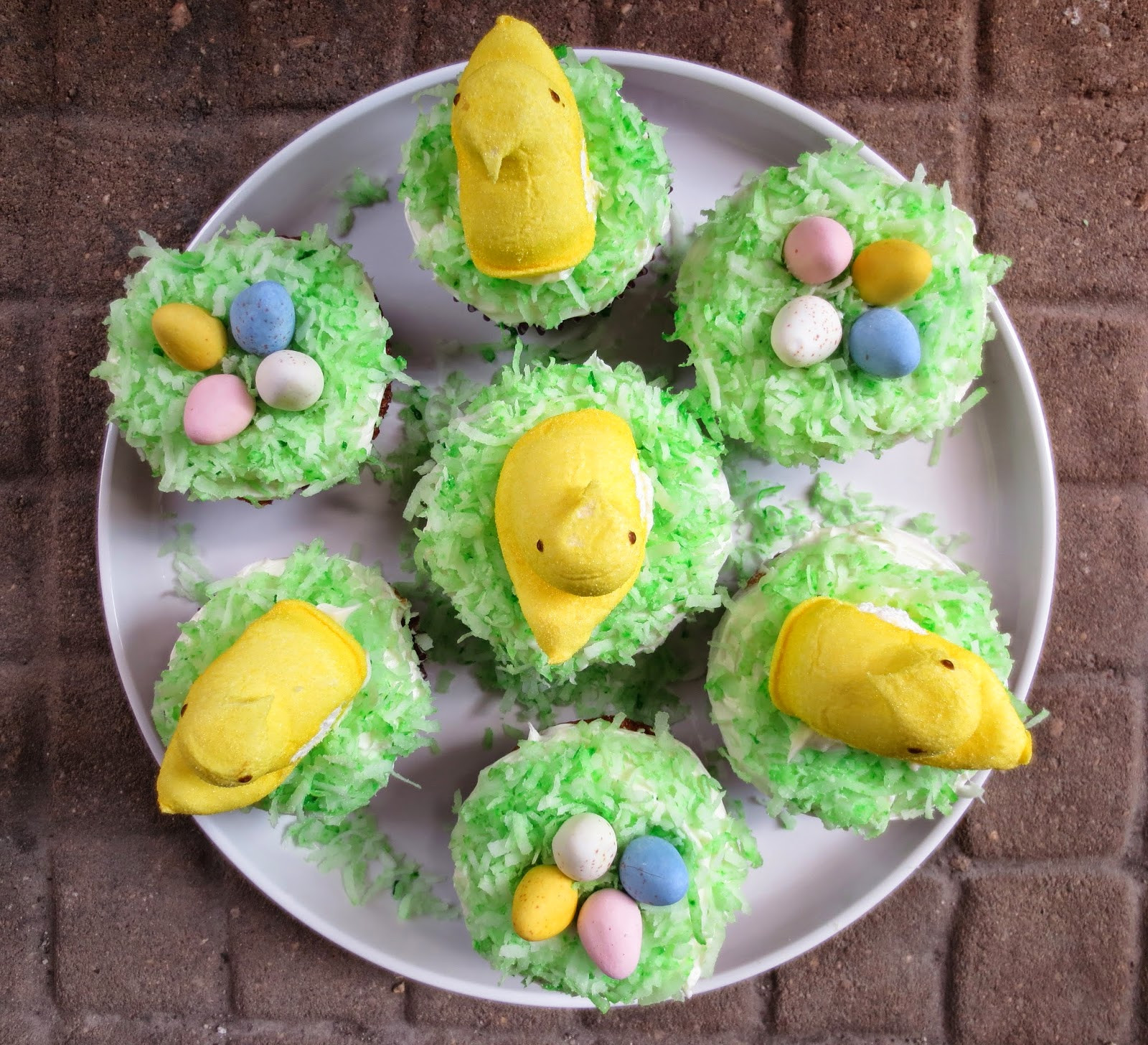 Easter Cupcakes Ideas
 Eat with Grace Easter Cupcake Decorating Ideas