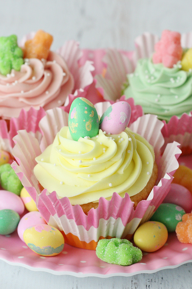 Easter Cupcakes Recipes
 Easy Easter Cupcakes Glorious Treats