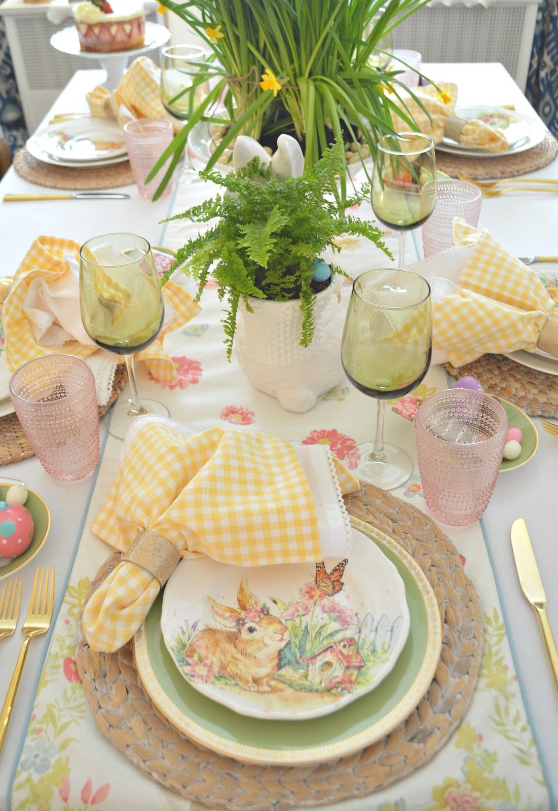 Easter Dinner Table Settings
 Sunny & Fresh Easter Tablescape With images