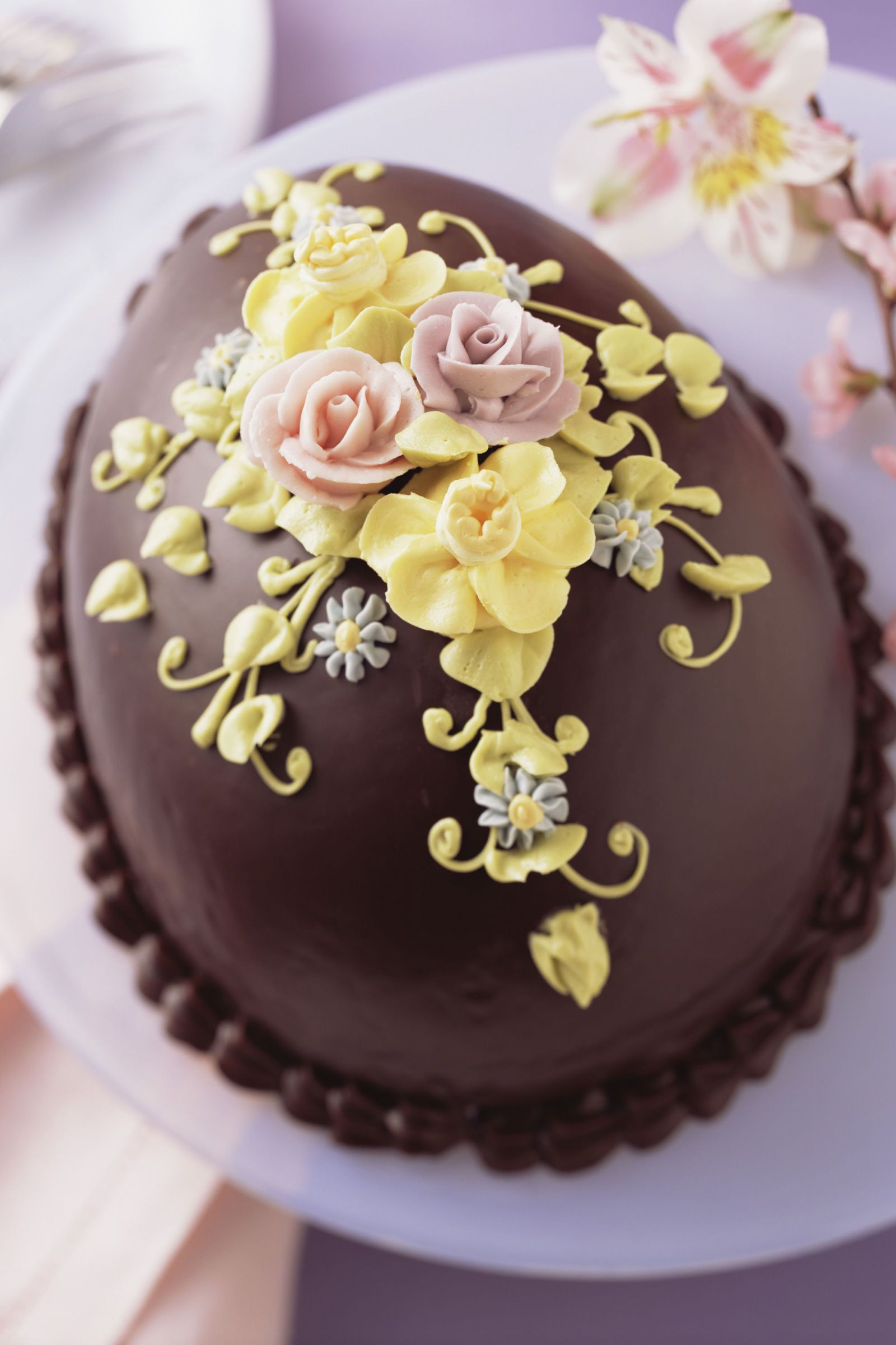 Easter Egg Cake Ideas
 The 35 Most Festive Easter Decorations for Your Home