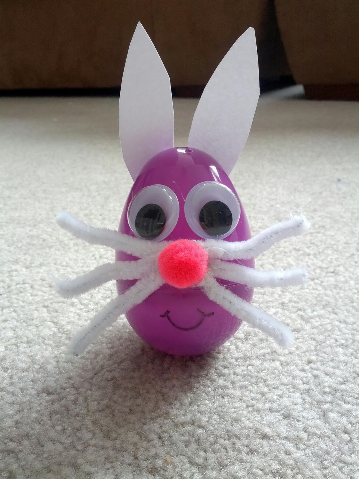 Easter Egg Craft
 Wobbly Easter Egg Bunny Craft