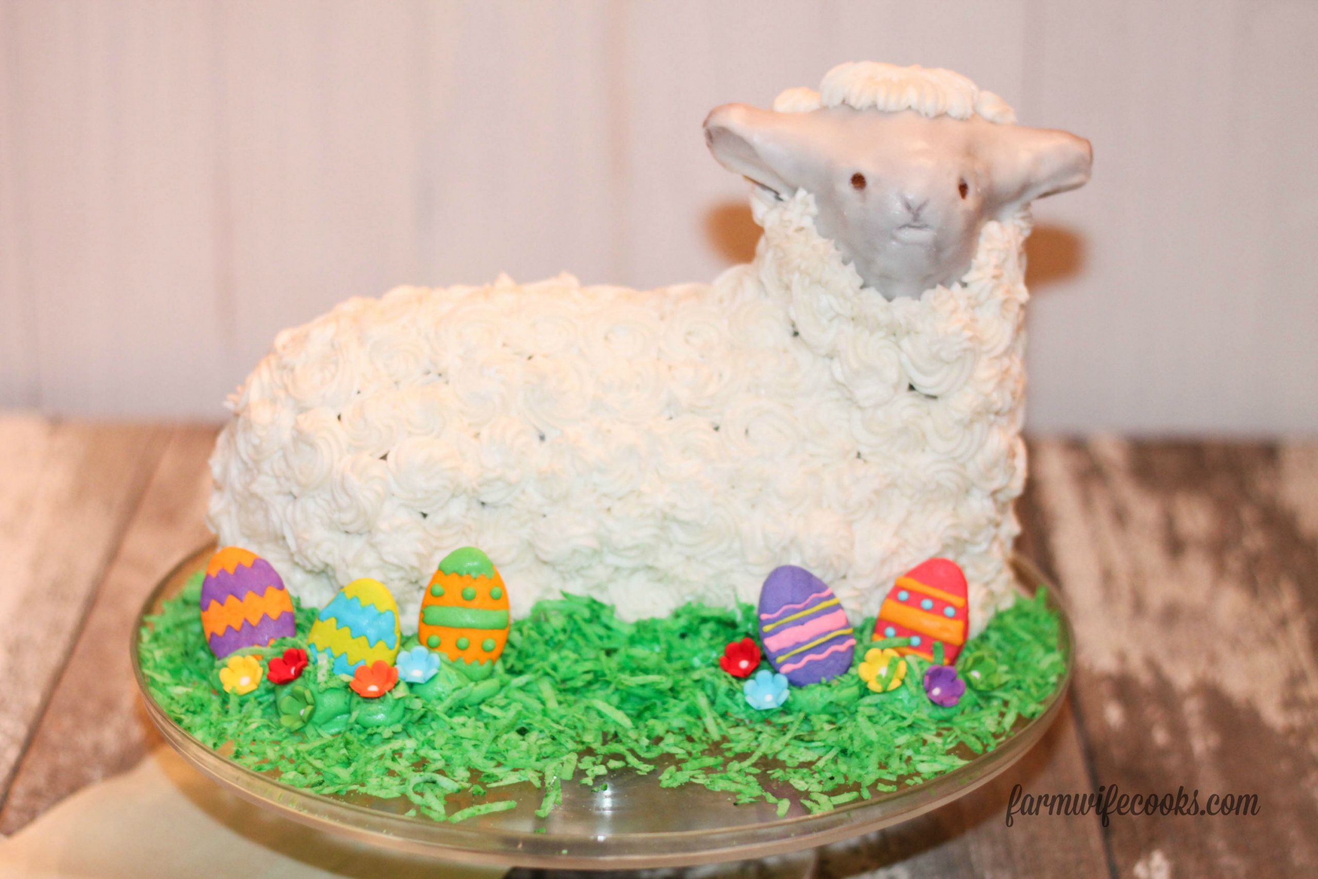 Easter Lamb Cake Recipe
 3 Ways to Decorate an Easter Lamb Cake The Farmwife Cooks