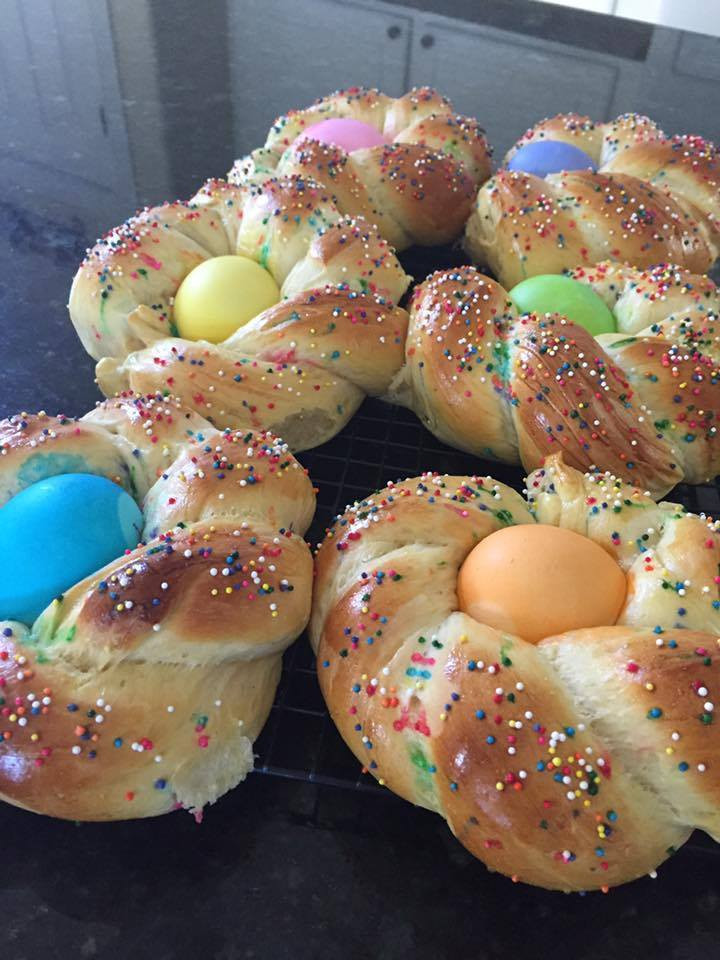 Easy Easter Bread Recipe
 Italian Easter Bread – Easy Recipes