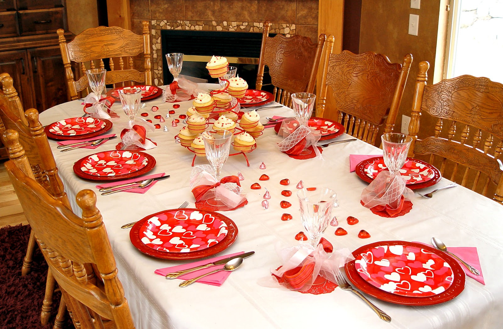Family Valentine Dinners
 Family Valentines Dinner Idea and How To Make A Junk Bow