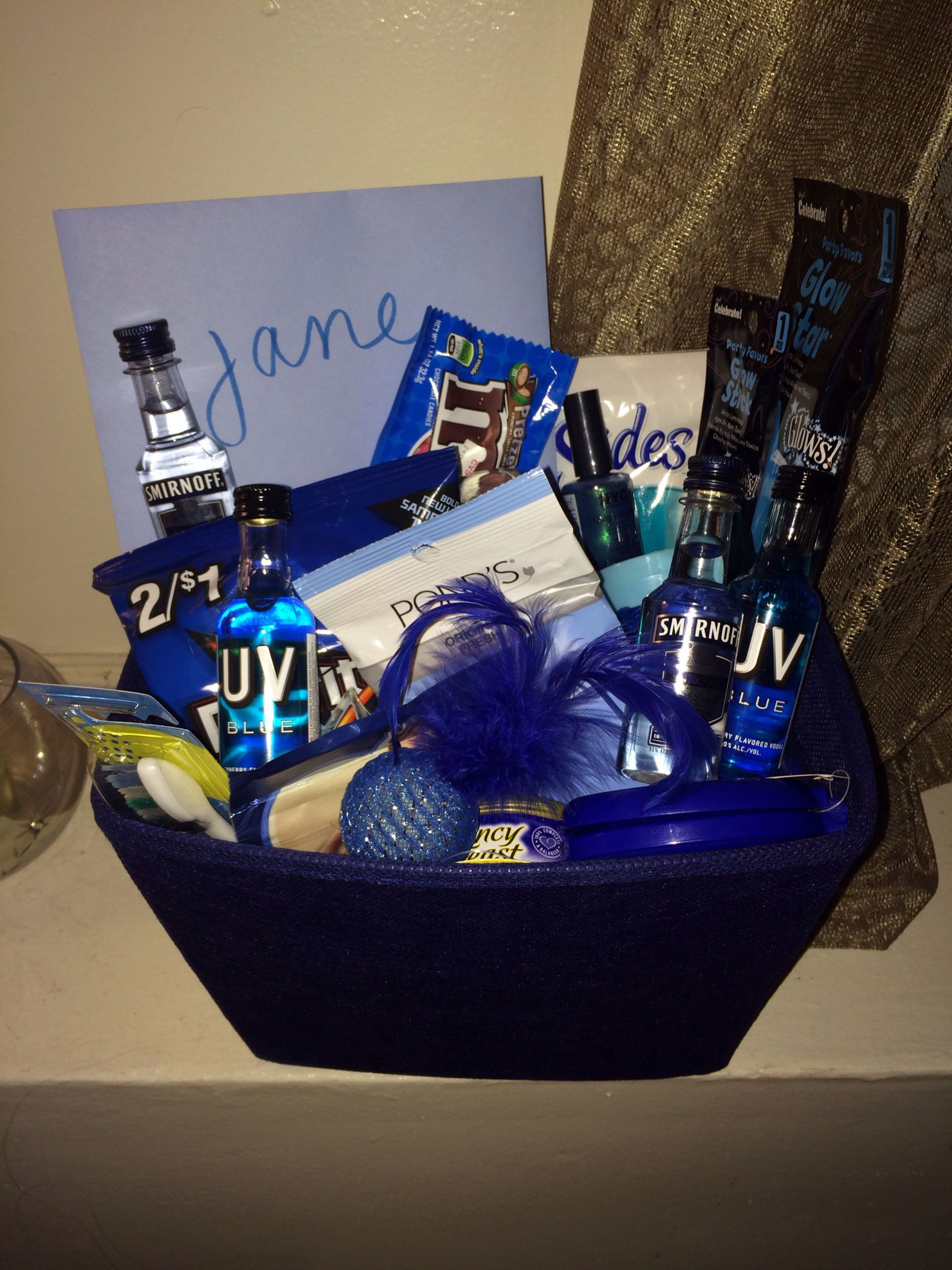 Gift Ideas For Boyfriends Sister
 "Blue" themed t basket Perfect for my sister Cat