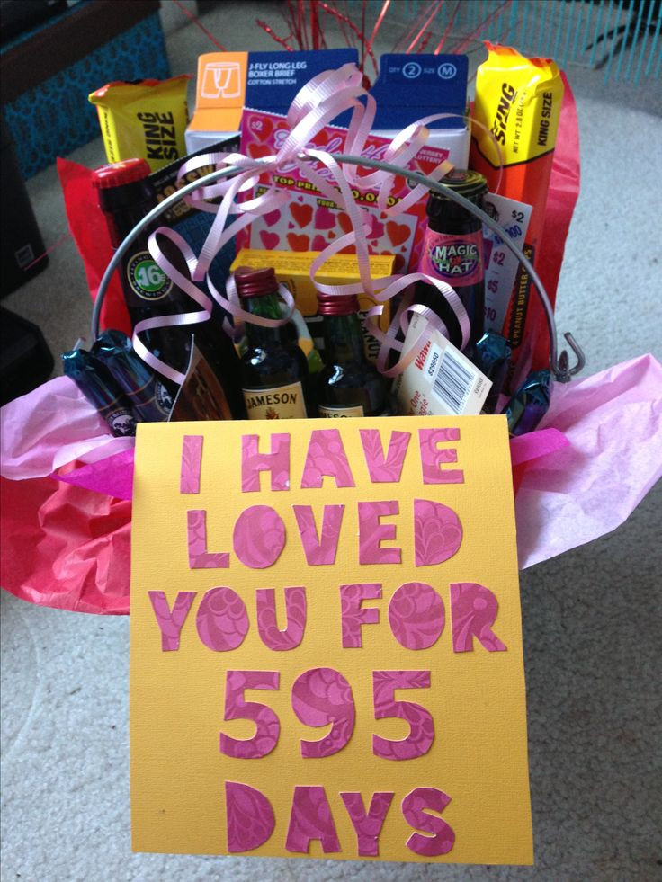 Homemade Gift Ideas For Boyfriend For Valentines Day
 26 best valentine t basket images on Pinterest