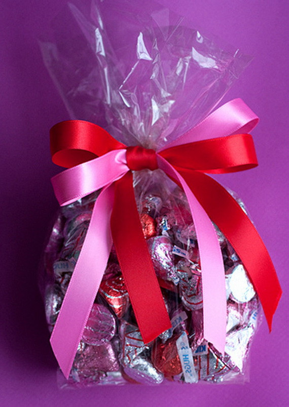 Latest Valentine Gift Ideas
 Valentine’s Day Gift Wrapping Ideas family holiday