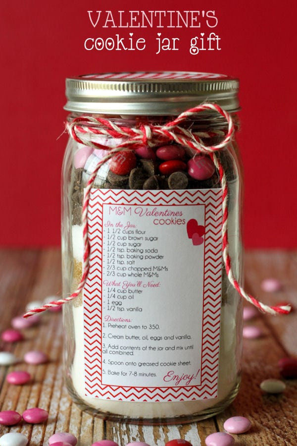 Mason Jar Valentine Gift Ideas
 Valentine s Cookie Jar Gift