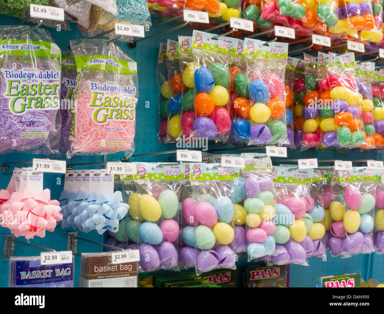 Party City Easter
 Traditional Easter Decorations Display Party City NYC