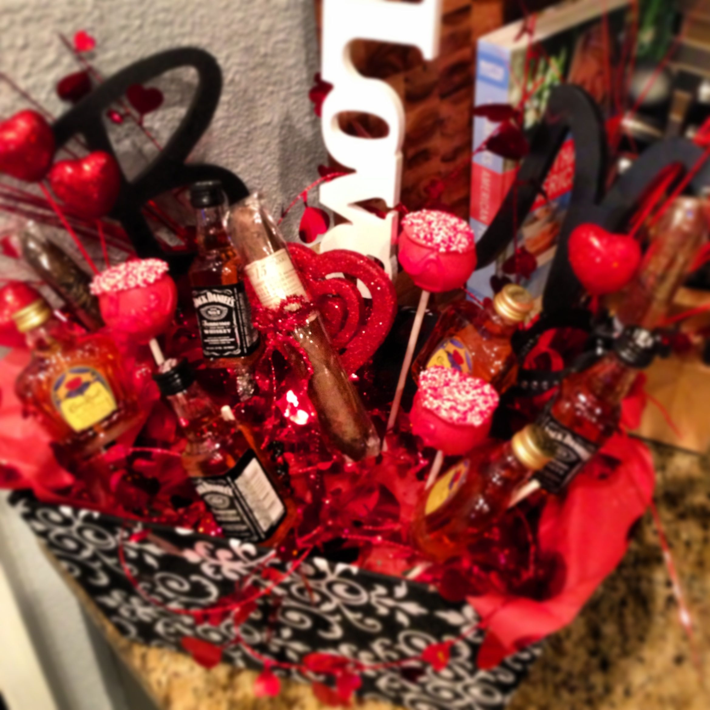 Personalized Valentines Day Gift For Him
 Valentines day t for him "Man bouquet" mini liquor