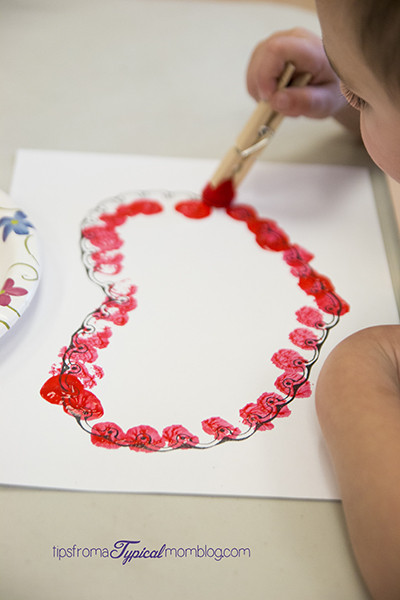 Preschool Valentine Gift Ideas
 Valentine Pom Pom Painting for Preschoolers