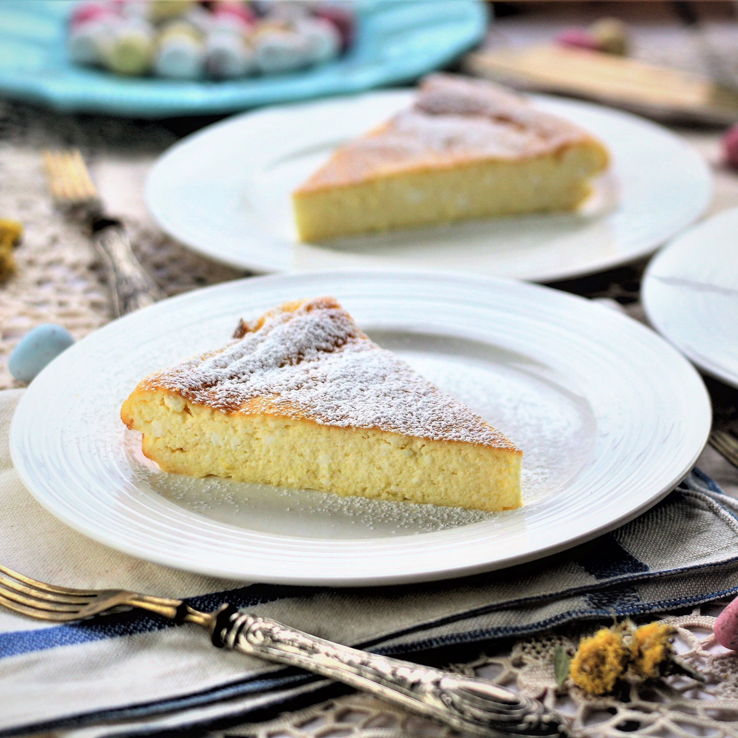 Traditional Italian Easter Desserts
 Sweet Ricotta Easter Calzone Recipe