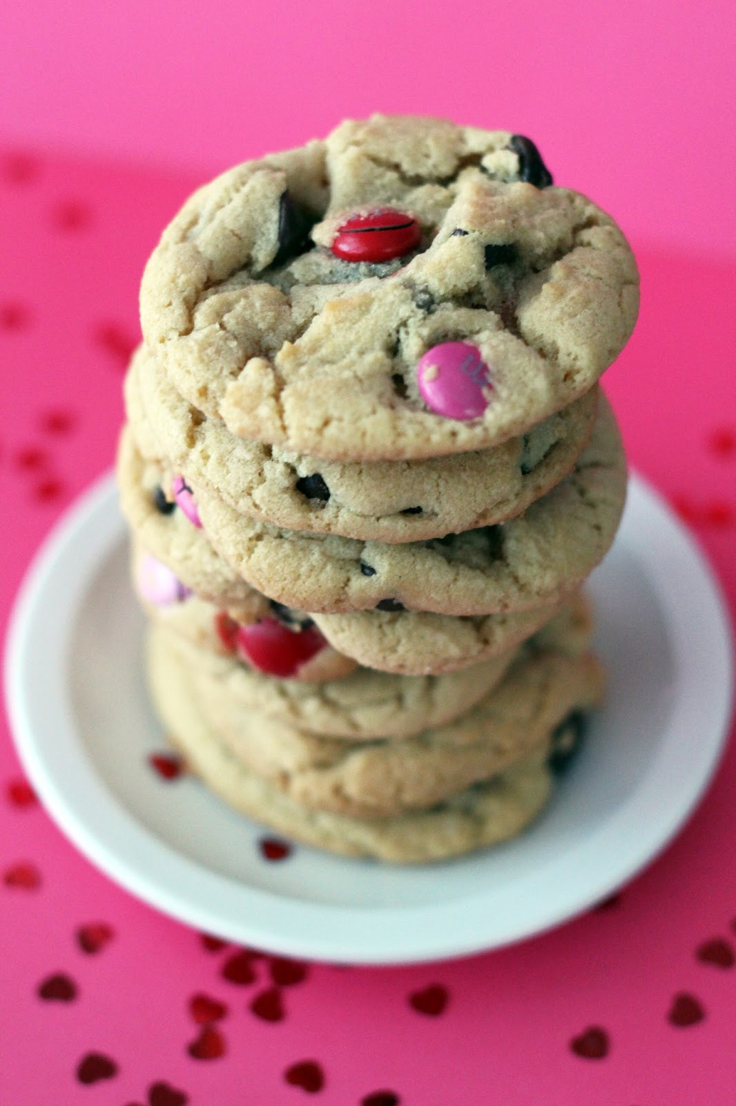Valentine Chocolate Chip Cookies
 Worth Pinning Chocolate Chip Cookies with Valentine s M&Ms