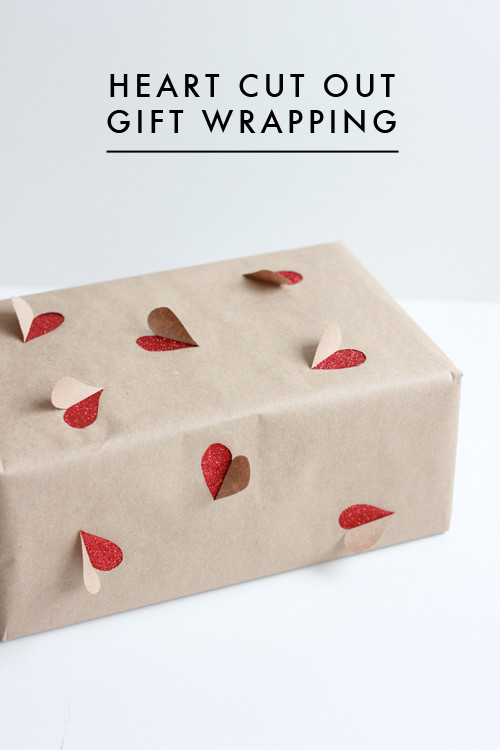 Valentine Day Gift Wrapping Ideas
 2 simple Valentine s Day t wrapping ideas The House