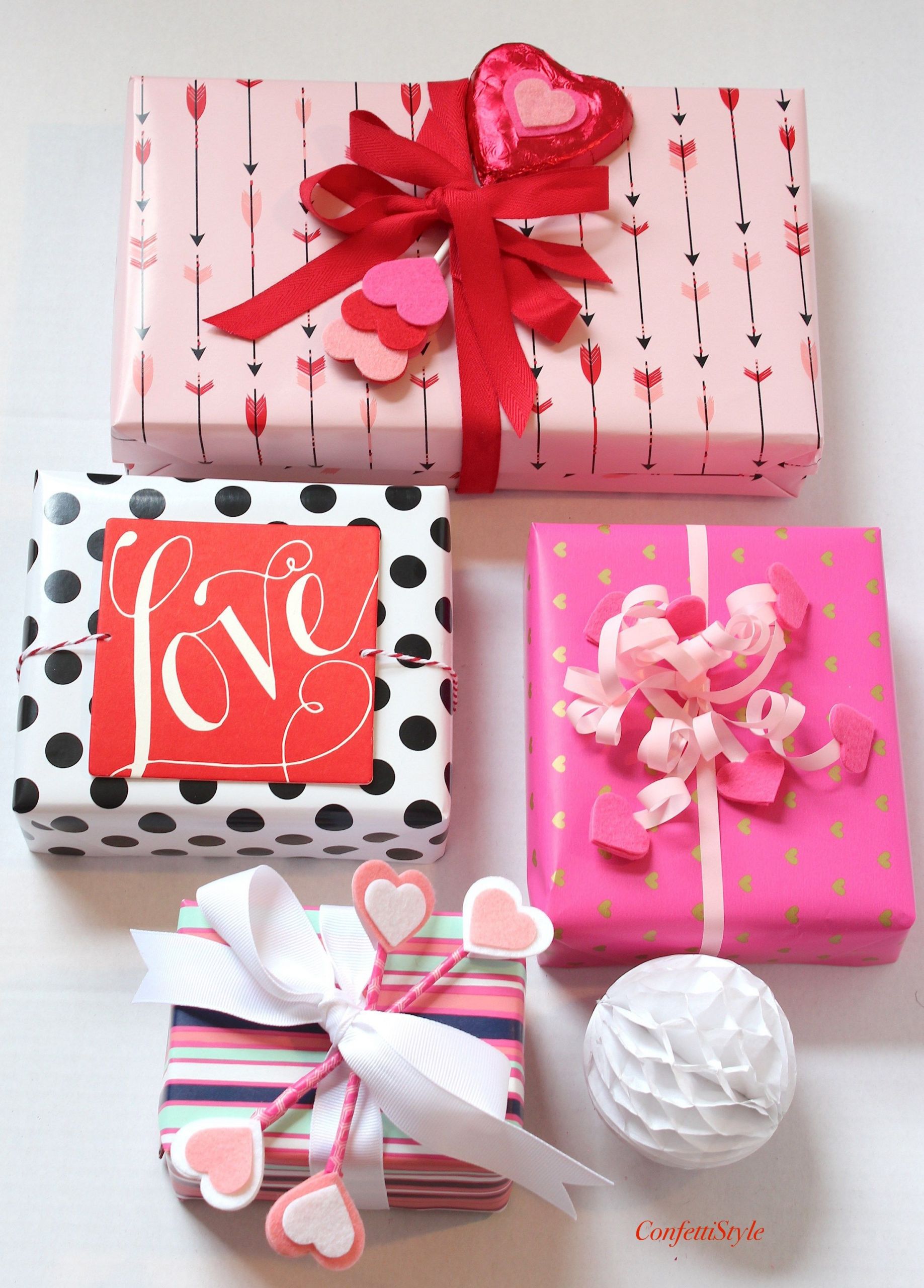 Valentine Day Gift Wrapping Ideas Lovely Gift Wrap Inspiration Valentine S Day Hearts &amp; Arrows
