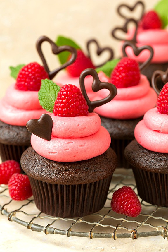 Valentine Desserts For A Crowd
 10 Creative and Easy Valentine s Day Desserts