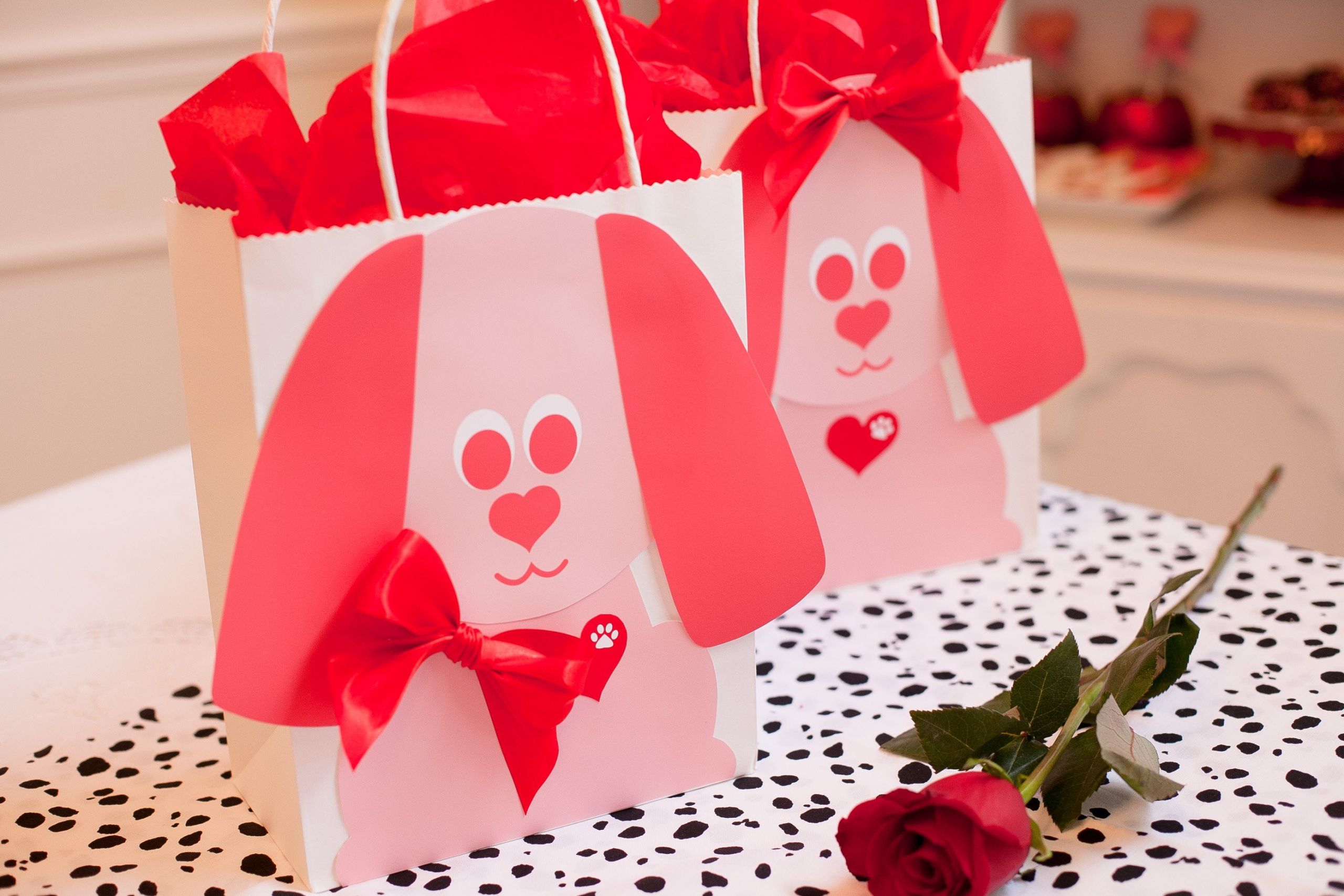 Valentine Gift Bag Ideas
 Valentine s Day "Doggie" Bags for Gift Giving Frog