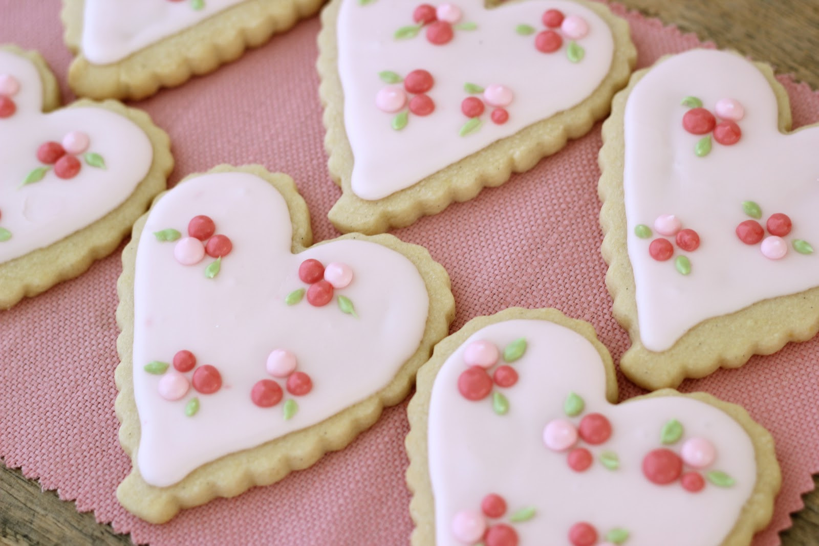Valentine Sugar Cookies Decorating Ideas
 Jenny Steffens Hobick Valentine s Day Sugar Cookies