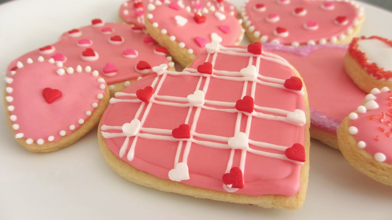 Valentine Sugar Cookies Decorating Ideas
 Valentine s Day Cookie Decorating Ideas