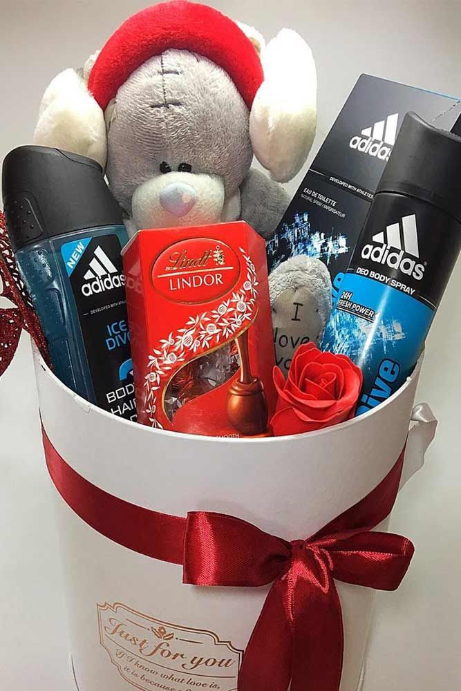 Valentine'S Day Gift Basket Ideas For Him
 70 Valentines Day Gifts For Him That Will Show How Much