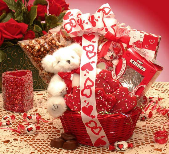 Valentine'S Day Gift Baskets Ideas
 The e In e Dollar Five Awesome Valentines Day Gift