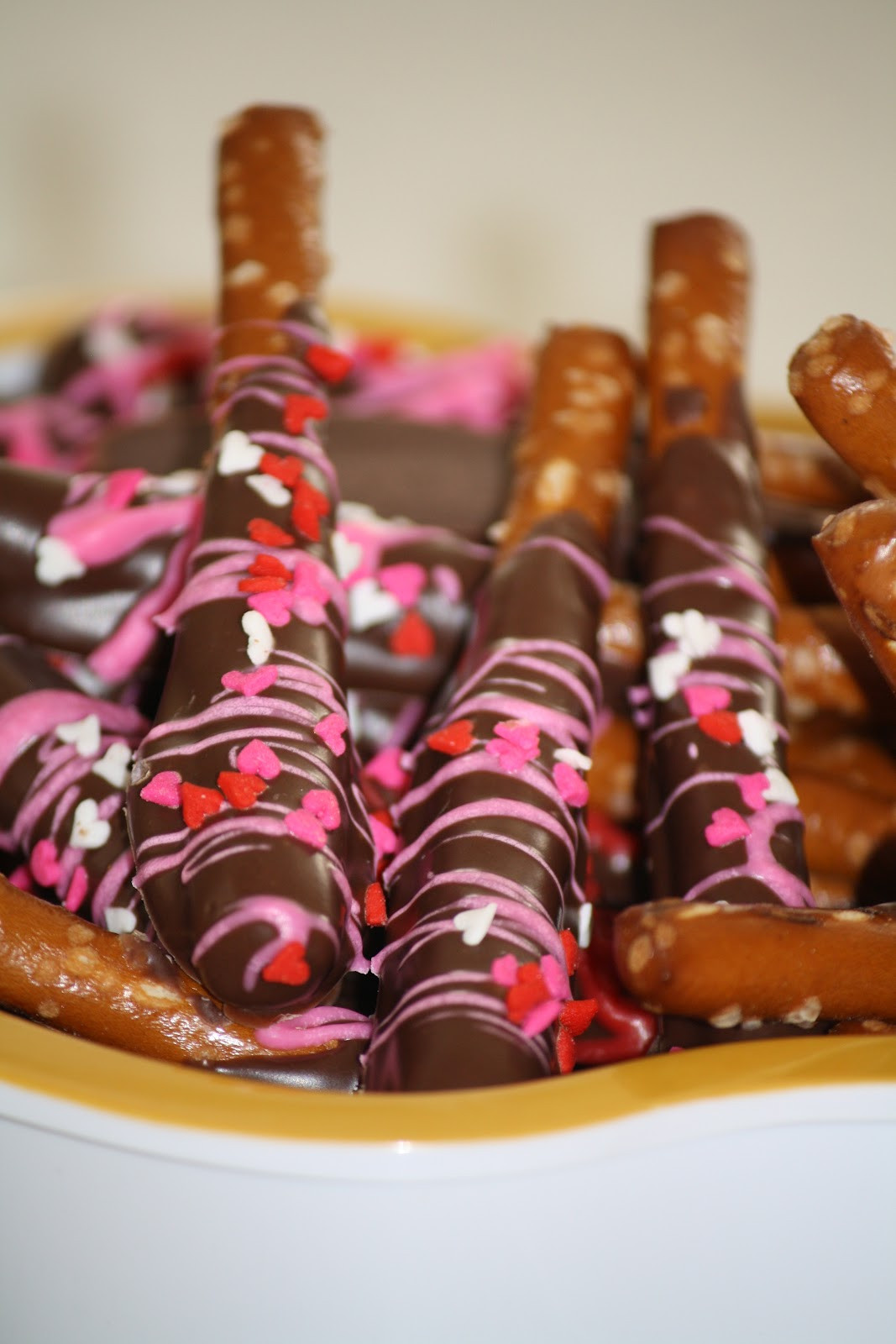 Valentines Chocolate Covered Pretzels
 whineby4 Valentines Chocolate covered Pretzels
