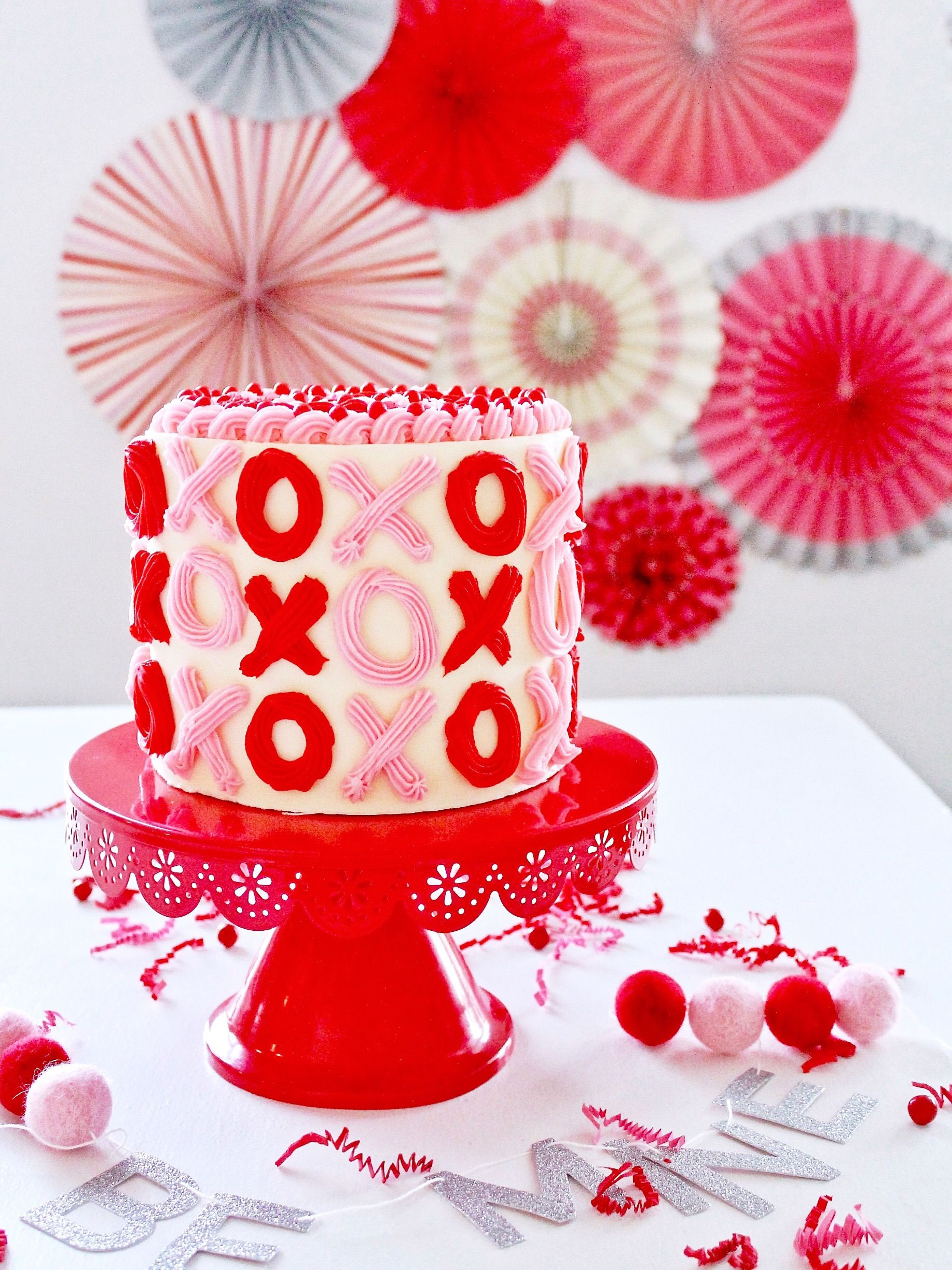 Valentines Day Cake Ideas
 Cake by Courtney 7 Cute and Easy Valentine s Cake Ideas