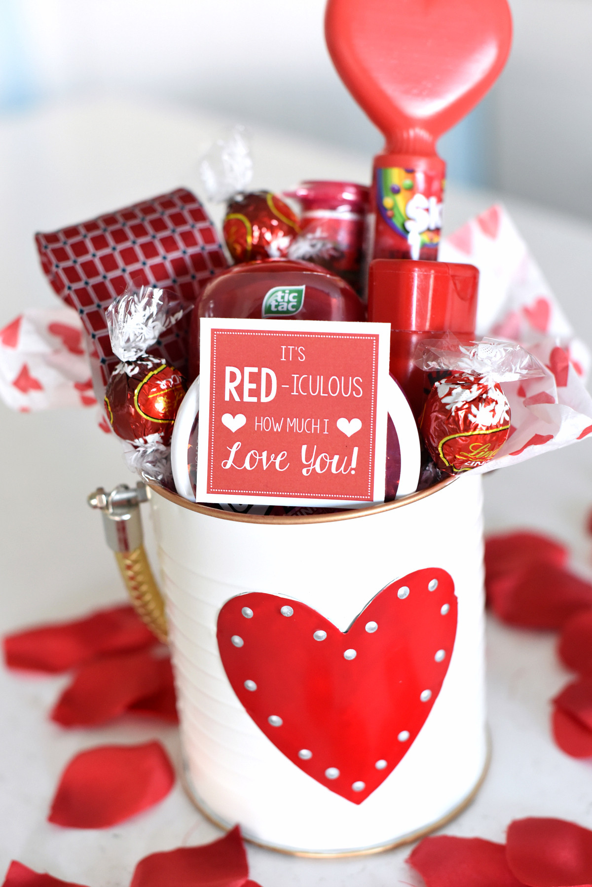 Valentines Day Candy Gift Ideas
 Cute Valentine s Day Gift Idea RED iculous Basket