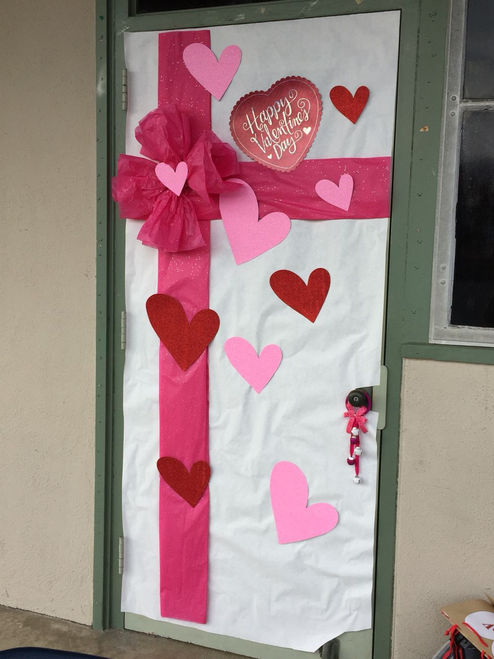 Valentines Day Door Ideas
 Valentines Door at School
