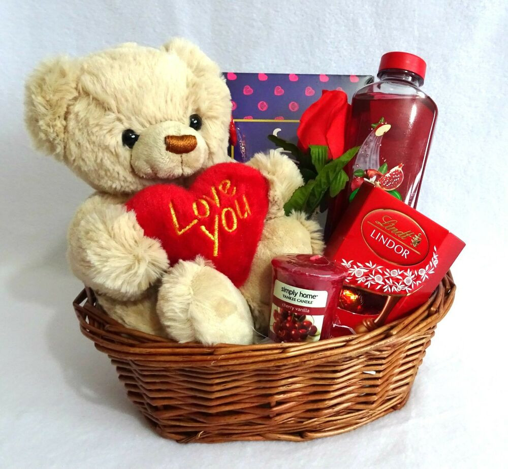 Valentines Day Gift Ideas For Wife
 Valentines Gift Basket Hamper Birthday t for Wife