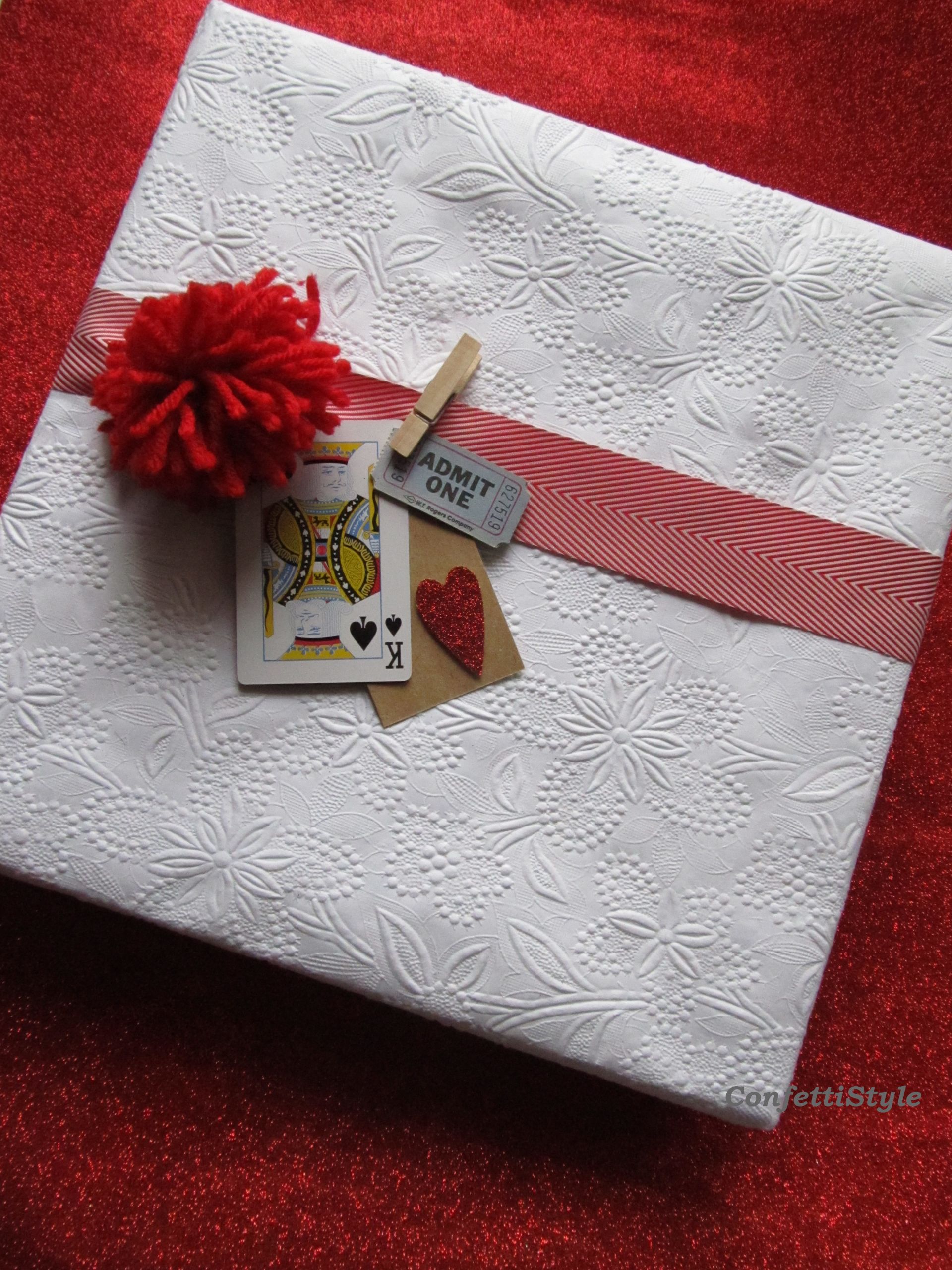 Valentines Day Gift Wrapping Ideas
 5 1Simple and Sweet Valentine Gift Wrap Ideas