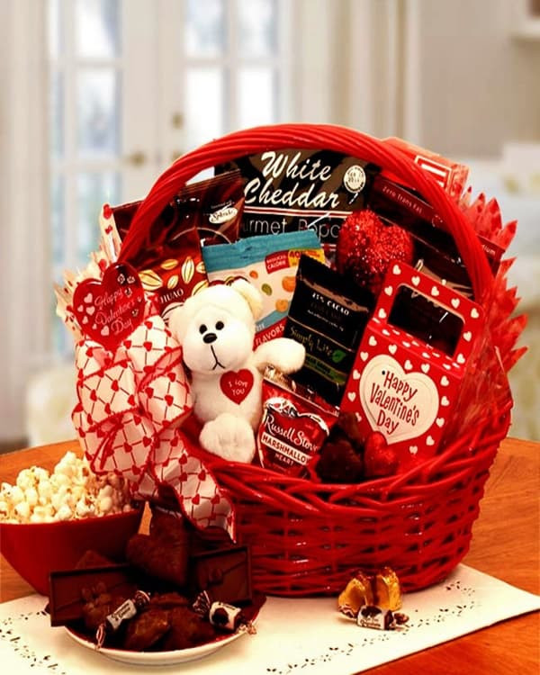 Valentines Day Ideas For Couples
 8 Valentines Day Ideas For Couples To Make It More Special