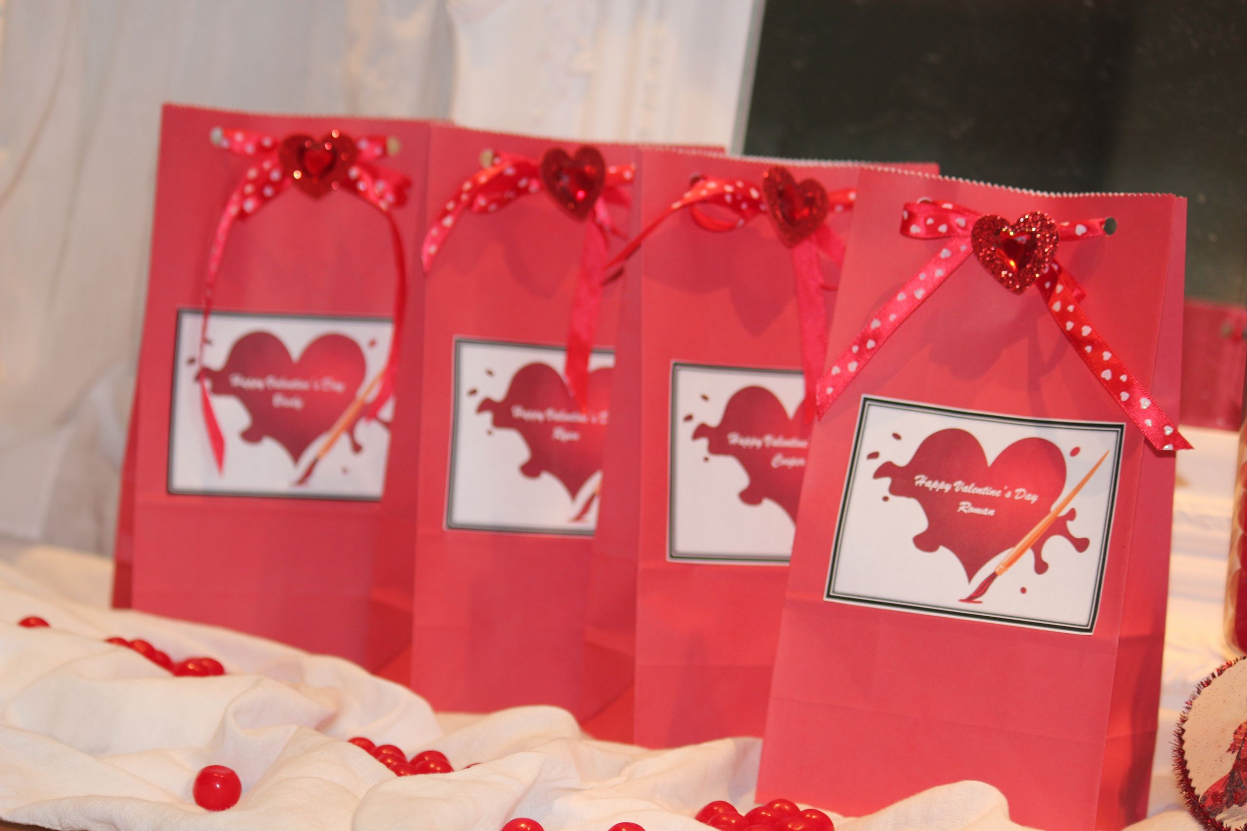 Valentines Gift Bag Ideas
 Lita Lane
