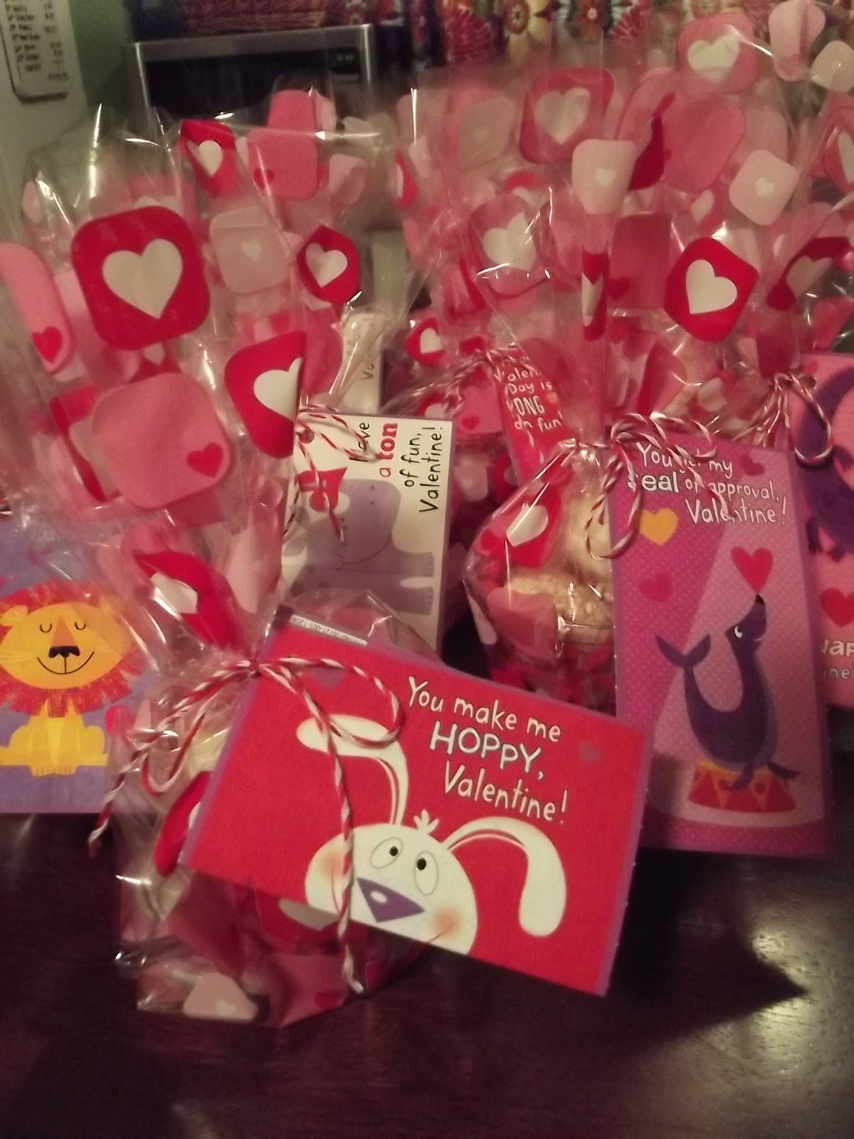 Valentines Gift Bag Ideas
 Simple and Sweet Pea Valentine Gift Ideas