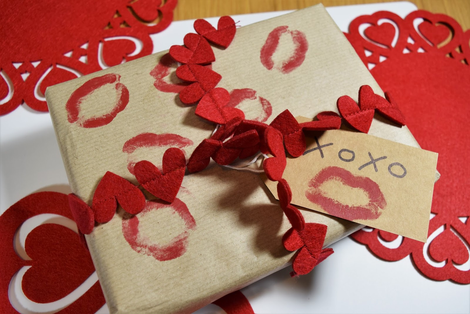 Valentines Gift Wrapping Ideas
 DIY VALENTINE S DAY GIFT WRAPPING A Life With Frills